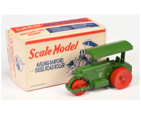 Matchbox Models of Yesteryear Scale Model "The Perfect Toy" - MICA re-issue - Aveling Barford Diesel Road Roller , green body