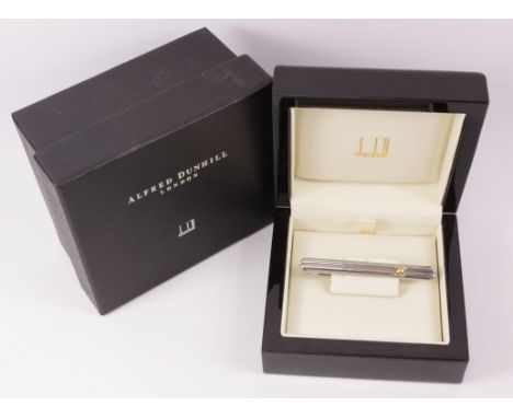Alfred Dunhill tie pin/money clip boxed   Condition Report   Click here for further images, condition, auction times & delive