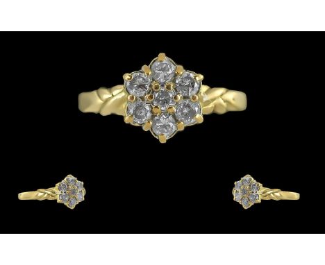 Ladies 18ct Gold Pleasing Quality Diamond Set Cluster Ring, Flower head Design. The Well Matched Round Faceted Diamonds of Go
