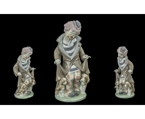Lladro - Hand Painted Porcelain Figure - Titled ' Surprise ' Model No 5901, Issued 1990 - 1999. Artist Juan Huerte, Size 9.3/