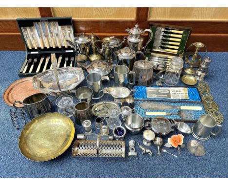 Large Collection of Silver Plate & Metal Ware, to include tea service, swivel handle bowl, gravy boat, a boxed set of fish kn