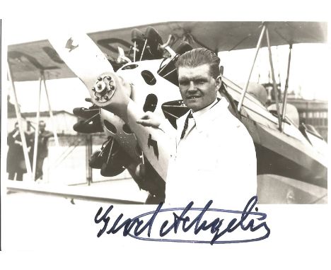 Gerd Archgelis WW2 Luftwaffe ace signed 6 x 4 b/w portrait photo. Good Condition. All signed items come with our certificate 
