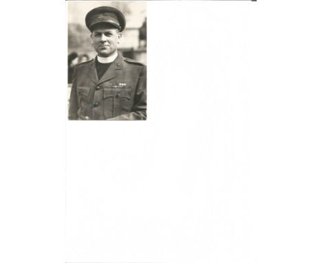 WW2 Capt John Foote VC signed rare 6 x 4 inch b/w photo, some light creasing, signed on back and front. Good Condition. All a