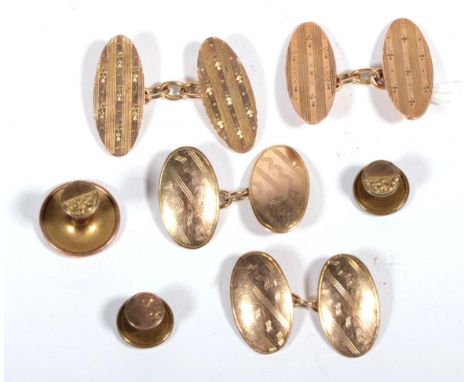 ~ A pair of 9 carat gold engine turned double oval chain linked cufflinks and stud set, another pair of 9 carat gold cufflink