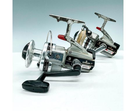 Consequential sized jetty and surf reels with a gear ratio 1: 4.7 and a line capacity 15 lb./300 yds. One reel is considered 