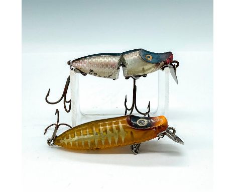 Yellow Millsite 100-T Series floater lure has single piece translucent body with gold bones and yellow scale. The Spook Sinke