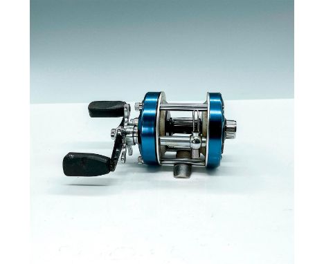 Beautiful dark blue anodized high-speed reel with narrow spool. Issued: 20th CenturyDimensions: 5.25"L x 2.5"W x 4"HManufactu