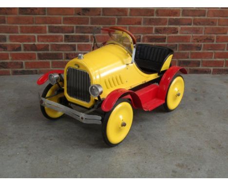 Vintage Style Childs Metal Pedal CarMake: Contact AuctioneerModel: Contact AuctioneerYear: 0Mileage: 0VIN: Contact Auctioneer