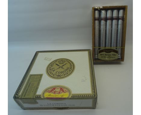 A box of thirty La Corona Cigars and ten Backgammon cigars.   (unopened)