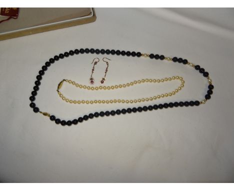 A cultured pearl and black onyx bead Necklace, Rosita Mercado pearl necklace with 9ct. gold clasp and a pair of pendant earri