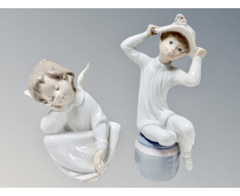 Two Lladro figures of children (2) 