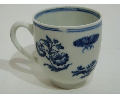 18th century English porcelain cup with printed design in Worcester style, possibly Lowestoft, 6cm high