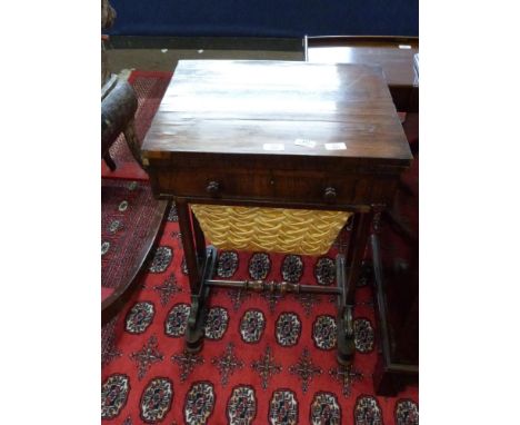 Early 20th century sewing or games table with fold-top inlaid chess board, width approx 51cm