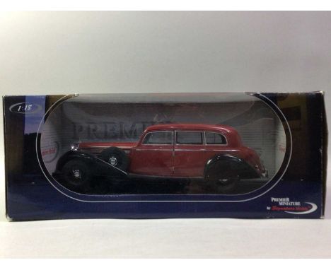 PREMIER MINIATURE BY SIGNATURE MODELS, 1:18 SCALE MODEL 1938 Mercedes-Benz 770K, also Ricko Horch 851 Pullman (1935), boxed