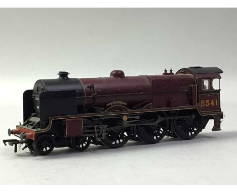 MODEL RAILWAY, TWELVE LOCOMOTIVES mixed manufacture, majority with tenders, includes Hattons LMS 10000, loose