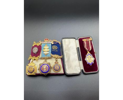 A Lot of four various Buffalo/ Masonic medals to include Roll of Honor Birmingham silver gilt and enamel brooch. 