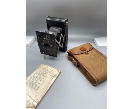 A Vintage Kodak Ball Bearing shutter camera. Comes with small scratch pencil and carry case. 