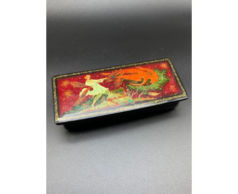A Vintage hand painted Russian Paper Mache trinket box. Signed by the artist. 