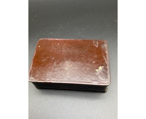 A 19th century paper mache hand painted snuff box. [9cm in length] 