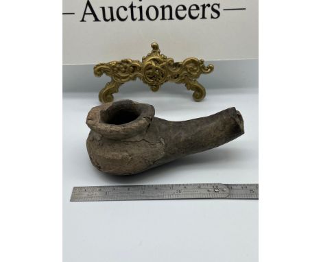 Ancient roman oil lamp. [12cm length] 