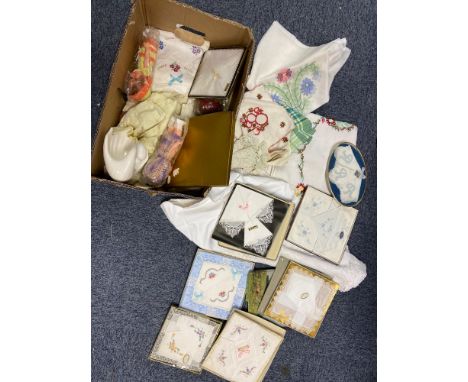 A Box of vintage linen 