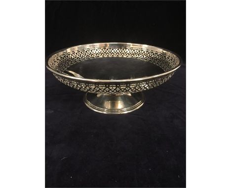 Tiffany & Co. sterling silver pierced and footed Bon Bon Dish.  1912 - 1913 pattern period.  410g