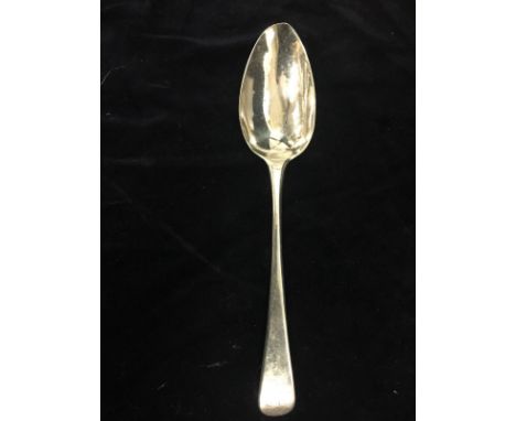Georgian silver serving spoon marked London 1814. 