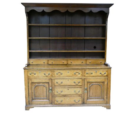 19th century Oak farmhouse dresser base and rack with 4 spice drawers.  Measuring 169cm wide x 209cm high x 48cm deep.  Base 