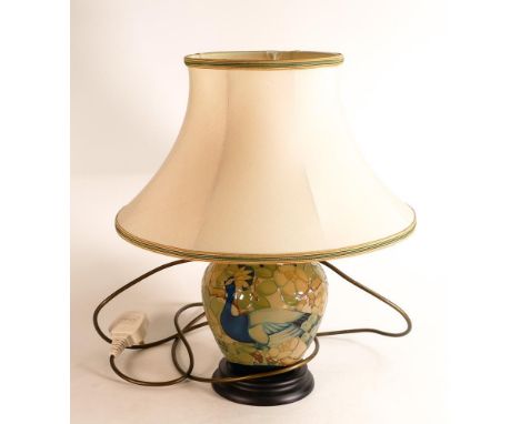 Moorcroft Blackwell pattern lamp base with original shade. Height excl. fitting: 20cm 
