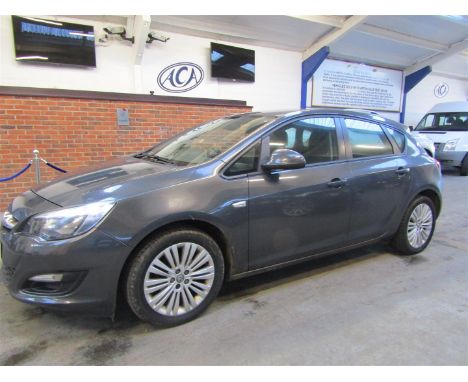 Make &amp; Model: Vauxhall Astra EnergyDate of Reg: ND63 GZAColour: Greycc: 1398MoT: 28-11-2021Fuel Type: PETROLMileage: 113k