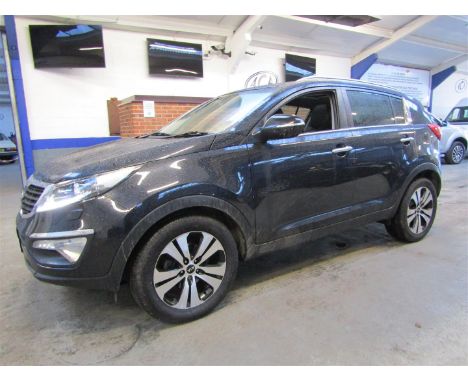 Make &amp; Model: Kia Sportage 3 CRDiDate of Reg: DS62 FKDColour: Blackcc: 1685MoT: 17-09-2022Fuel Type: DIESELMileage: 145kT