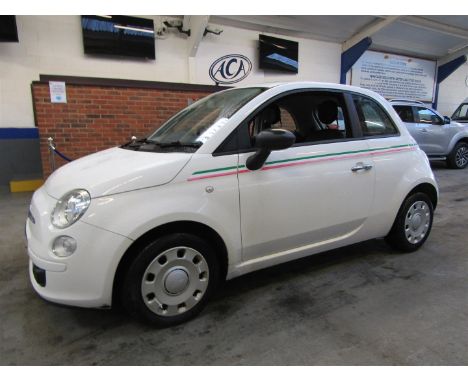 Make &amp; Model: Fiat 500 PopDate of Reg: ML10 KBEColour: Whitecc: 1242MoT: 08-06-2022Fuel Type: PETROLMileage: 103kTransmis