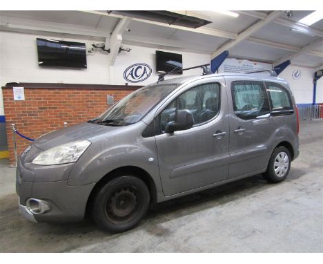 Make &amp; Model: Peugeot Partner Tepee S HDi 75Date of Reg: PJ08PJZColour: Greycc: 1560MoT: 29-01-2022Fuel Type: DIESELMilea