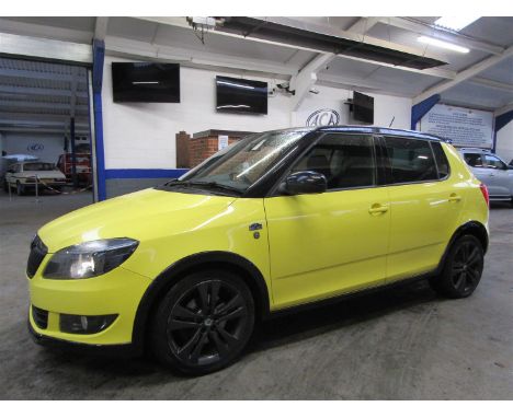 Make &amp; Model: Skoda Fabia Monte Carlo TDi CRDate of Reg: AE13UCOColour: Yellowcc: 1598MoT: 20-12-2021Fuel Type: DIESELMil