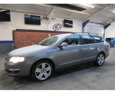 Make &amp; Model: VW Passat Sport FSI TDate of Reg: SB09 DZKColour: Greycc: 1984MoT: 02-12-2021Fuel Type: PETROLMileage: 112k