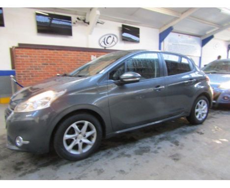 Make &amp; Model: Peugeot 208 ActiveDate of Reg: KV62 YLSColour: Greycc: 1199MoT: 27-01-2022Fuel Type: PETROLMileage: 74kTran