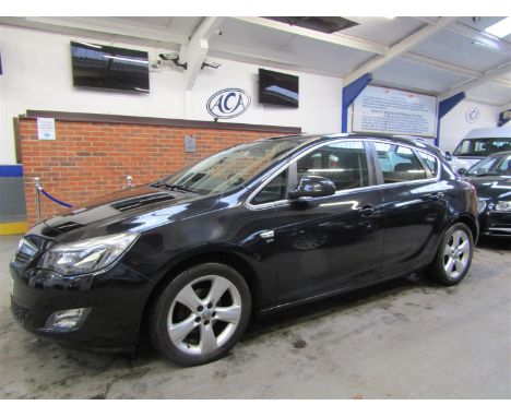 Make &amp; Model: Vauxhal Astra SRiDate of Reg: LD10 VPVColour: Blackcc: 1598MoT: 27-02-2022Fuel Type: PETROLMileage: 127kTra