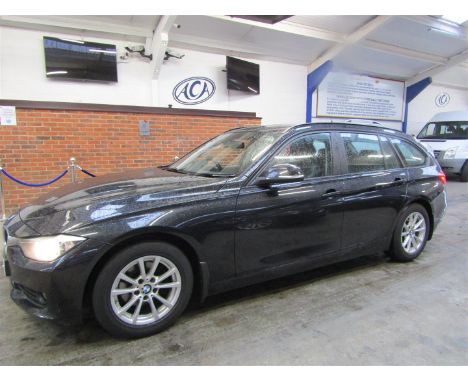 Make &amp; Model: BMW 320D Business EfficDate of Reg: SC15SFVColour: Blackcc: 1995MoT: 14-11-2022Fuel Type: DIESELMileage: 92