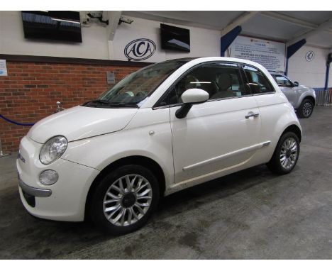Make &amp; Model: Fiat 500 LoungeDate of Reg: NV64WPKColour: Whitecc: 1242MoT: 20-01-2022Fuel Type: PETROLMileage: 56KTransmi