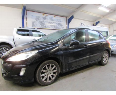 Make &amp; Model: Peugeot 308 SR HDiDate of Reg: CK59 VXSColour: Blackcc: 1560MoT: 08-03-2022Fuel Type: DIESELMileage: 121kTr