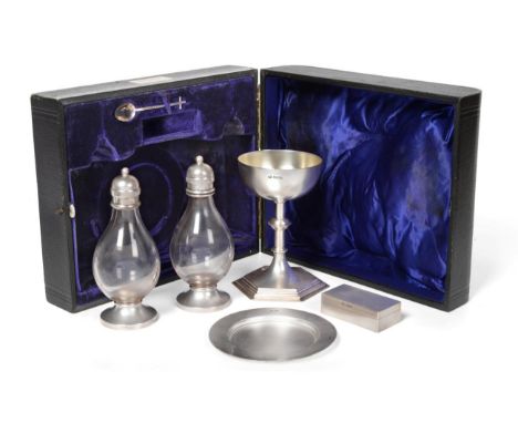 An Edwardian Silver Communion Set, John Round & Son, Sheffield 1906, comprising: a chalice; paten; a pair of silver mounted g