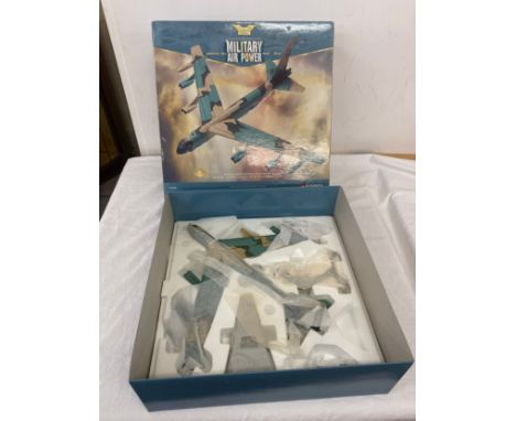 Boxed Corgi AA33505 Boeing B-52F Stratofortress  328 BS, 93 BW, Castle AFB, California 1971, Scale 1:144 