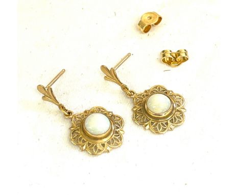 14ct gold and opal earrings 