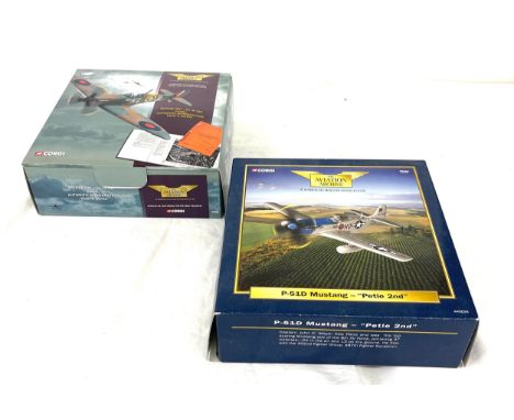 Boxed Corgi Aviation Archive Spitfire MK1 No54 Sqd AA49005 1:72 Scale, Boxed Corgi Aviation P-51D Mustang - "Petie 2nd" AA322