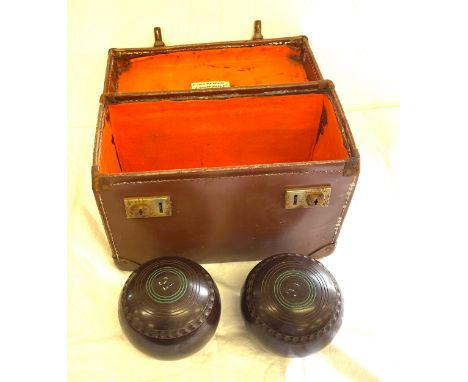 Vintage Boules and leather case 