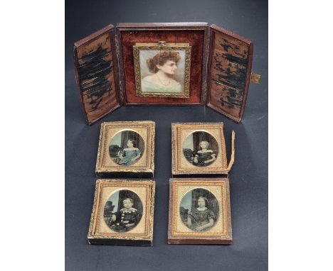 English School,&nbsp;early 20th century, head and shoulders portrait miniature of an Edwardian lady wearing a pearl necklace,