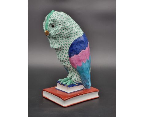 A large Herend owl, 30cm high.