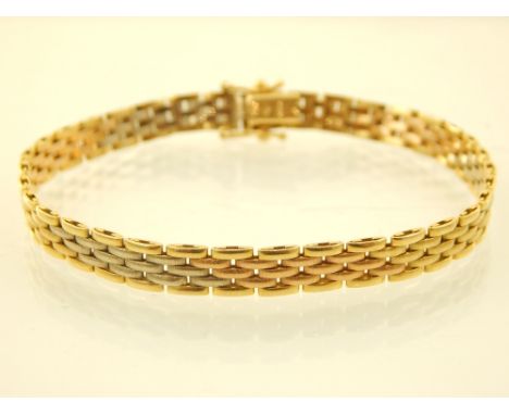 An Italian 18ct three colour yellow gold bracelet, with flat gate links, 15g. L. 20cm. 