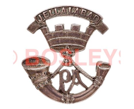 The Prince Albert's (Somersetshire Light Infantry) Officer's 1906 Birmingham hallmarked silver cap badge. A fine die-cast exa