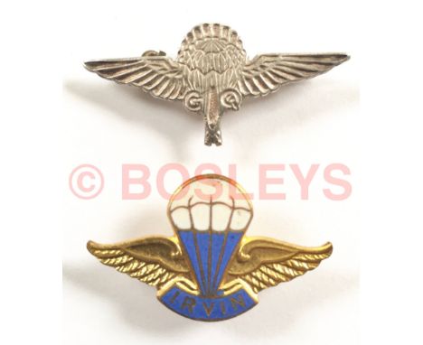 GQ Parachutist Silver Plated & Irvin Parachute Gilt Badge. Comprising: GQ Parachutist Silver Plated Gregory & Quilter Company